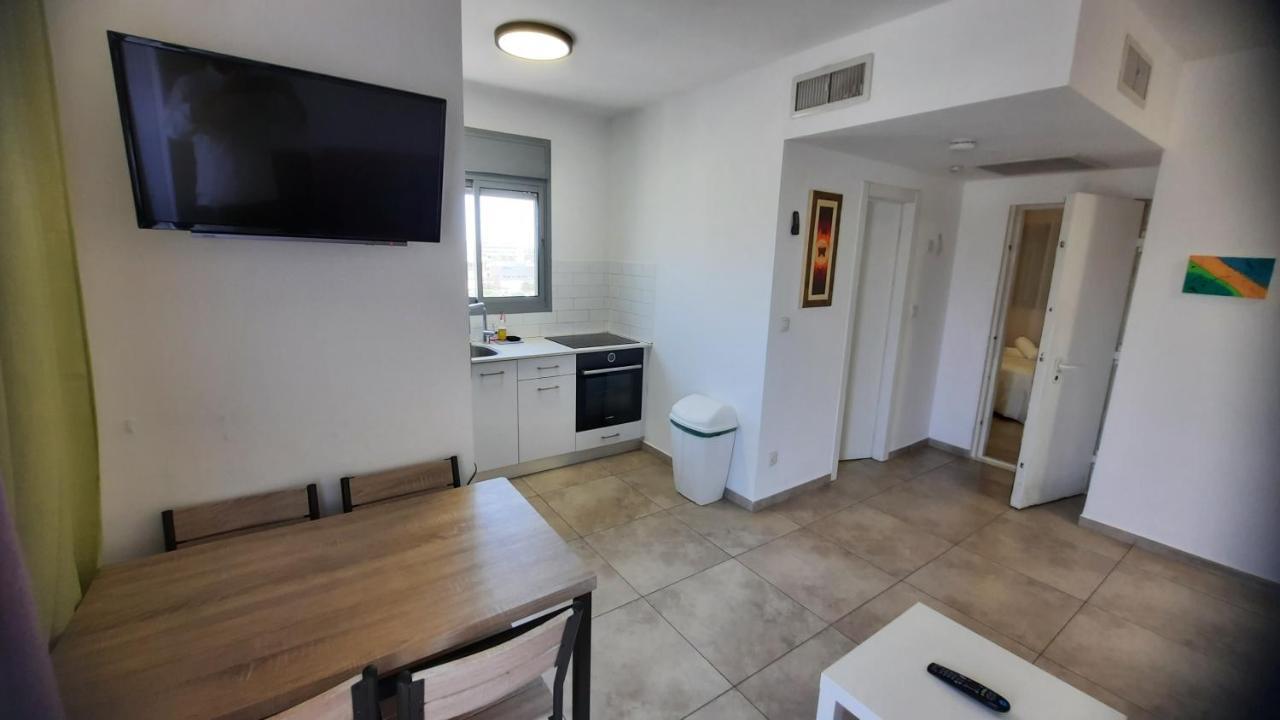 Apartment דירת בוטיק ים סוף 8 *